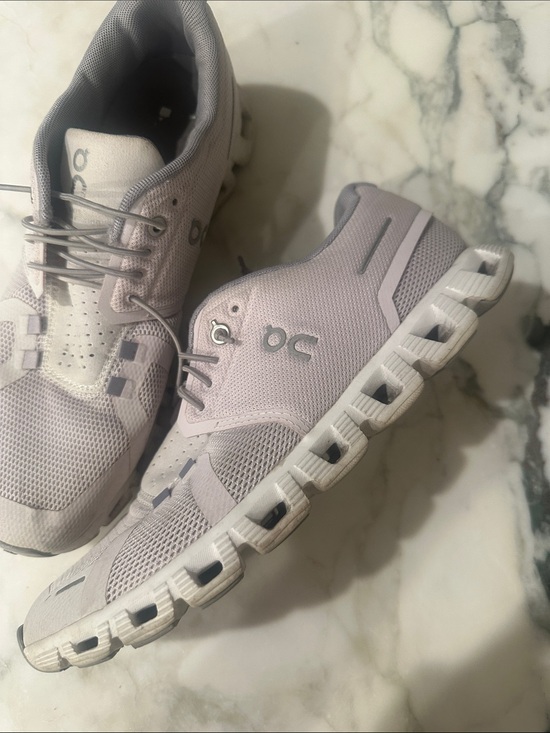 On Shoes - On Cloud 5 Womens 9.5 Running Shoes Lavender Sneakers 59.98899 Gym Treadmill